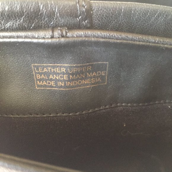 LE CHÂTEAU Chunky Heel Ankle Boots Women's Size 6 (US) /37(EUR) /Black Leather - Picture 8 of 11